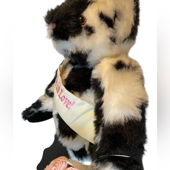 Vermont Teddy Bear Holstein Fur Udderly in Love Sash Bouquet Vintage Authentic - Picture 4 of 9